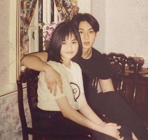 娱乐吃瓜官宣老婆,娱乐吃瓜达人喜提佳人,幸福生活开启新篇章